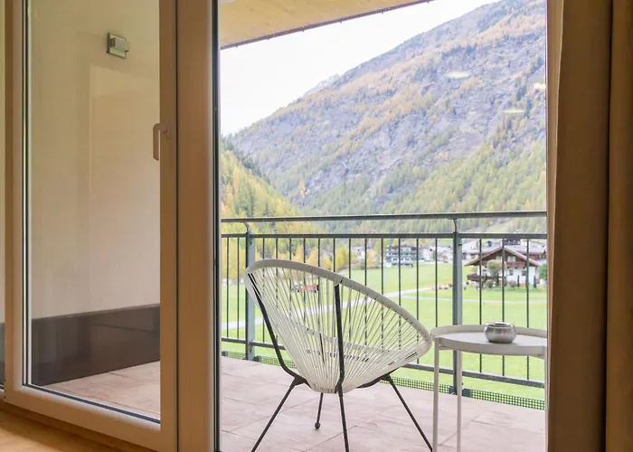International House Mit Balkon Zw 12 Sölden