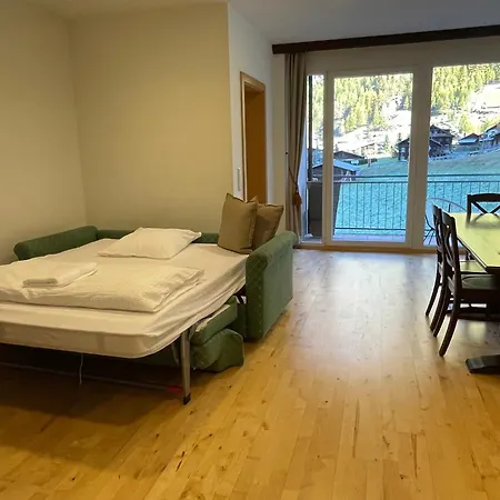 Daire International House Mit Balkon Zw 12 *