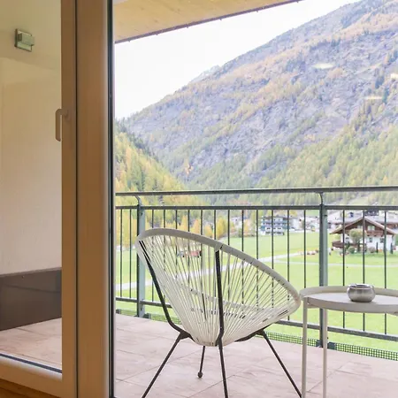 International House Mit Balkon Zw 12 Solden