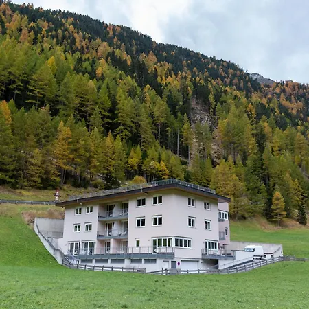 International House Mit Balkon Zw 12 Appartamento Sölden