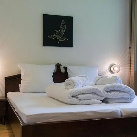 International House Mit Balkon Zw 12 Apartmán *