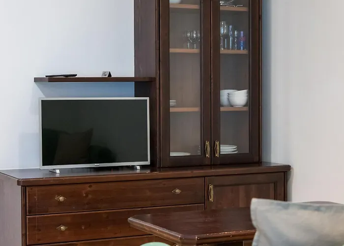 International House Mit Balkon Zw 12